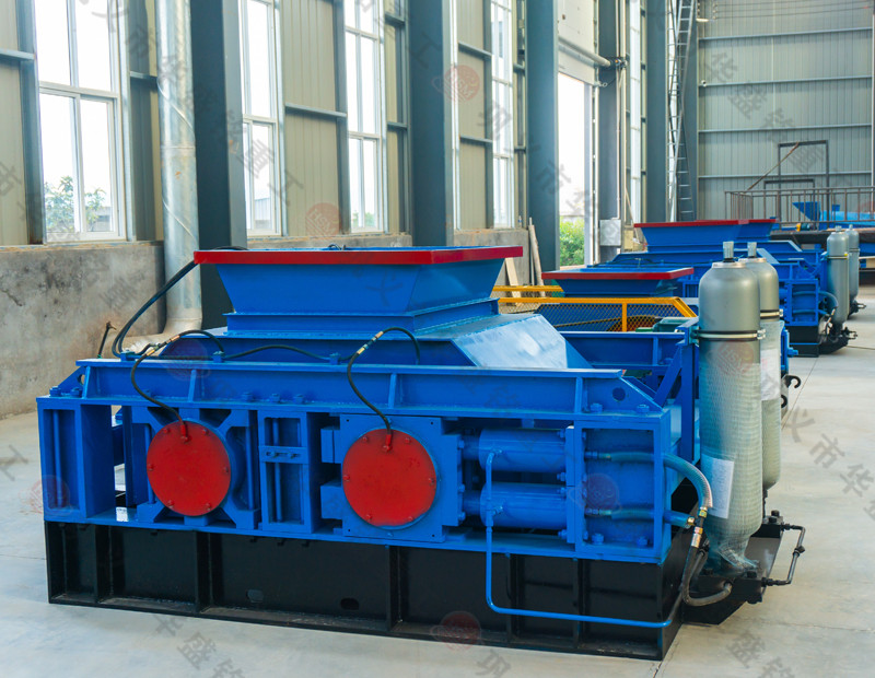 对辊式制沙机_小型对辊式制沙机,大型对辊式制沙机,对辊式制沙机价格,对辊式制沙机厂家1