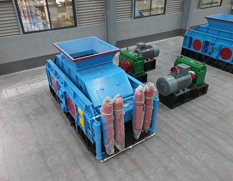 石英石制砂机_石英石对辊制砂机,石英石液压对辊制砂机