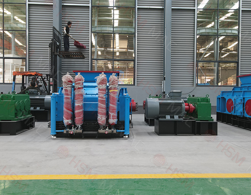 铸钢厂用砂制砂机，大型对辊制砂机价格，液压对辊制砂机厂家