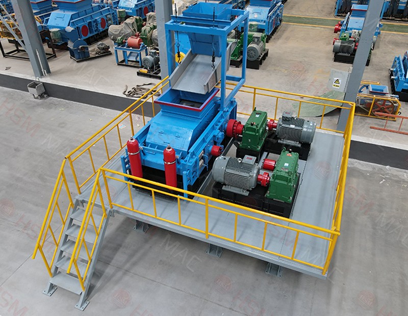 液压对辊制砂机